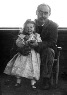 Rudyard Kipling and his eldest daughter (his "Best Beloved" first child) Josephine, at the time of the writing of the first of the Just So stories.